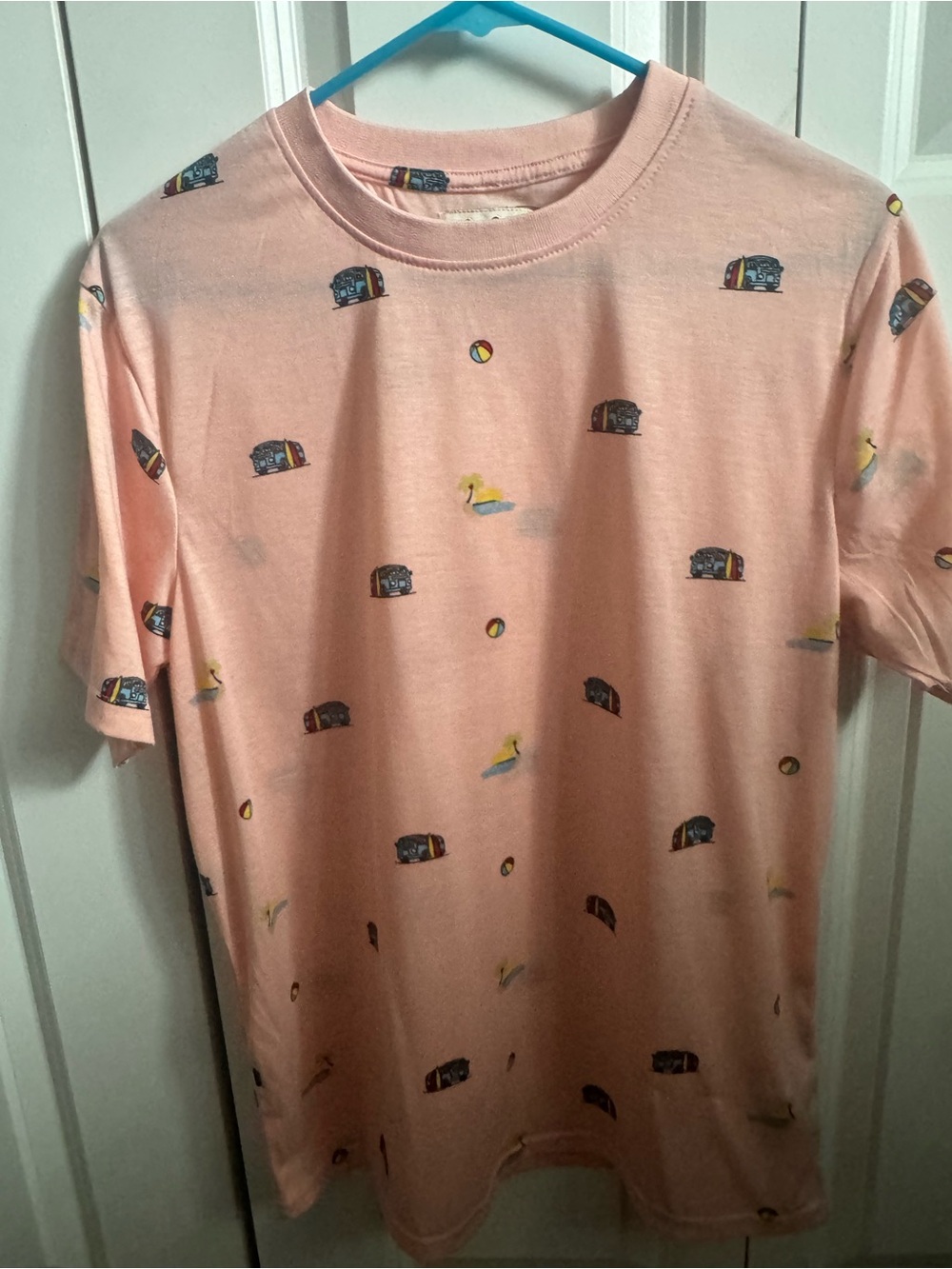 Men's Short Sleeve Pink Graphic Tee with Subtle Summer Icons